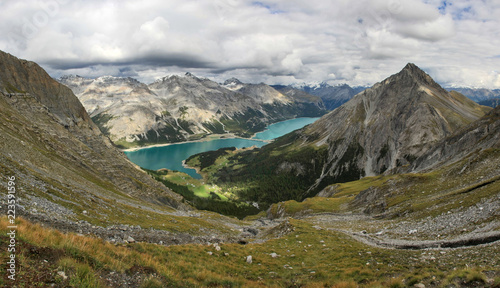 I laghi di San Giacomo di Fraele e Cancano dal monte Pettini photo