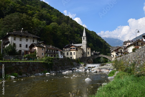 Valla d'Aosta - Fontainemore (valle di Gressoney)