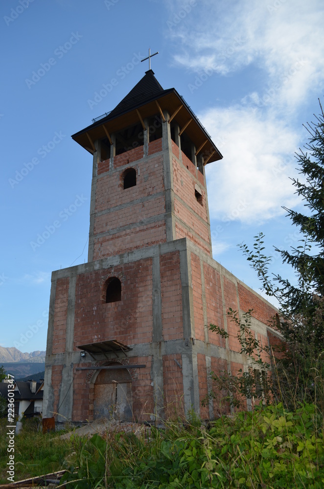 Fototapeta premium Wieża koscielna w budowie, Zakopane, Antałówka
