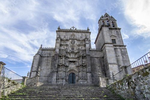 Fachada de la Basilica de Santa Maria la Mayor en Pontevedra, Galicia