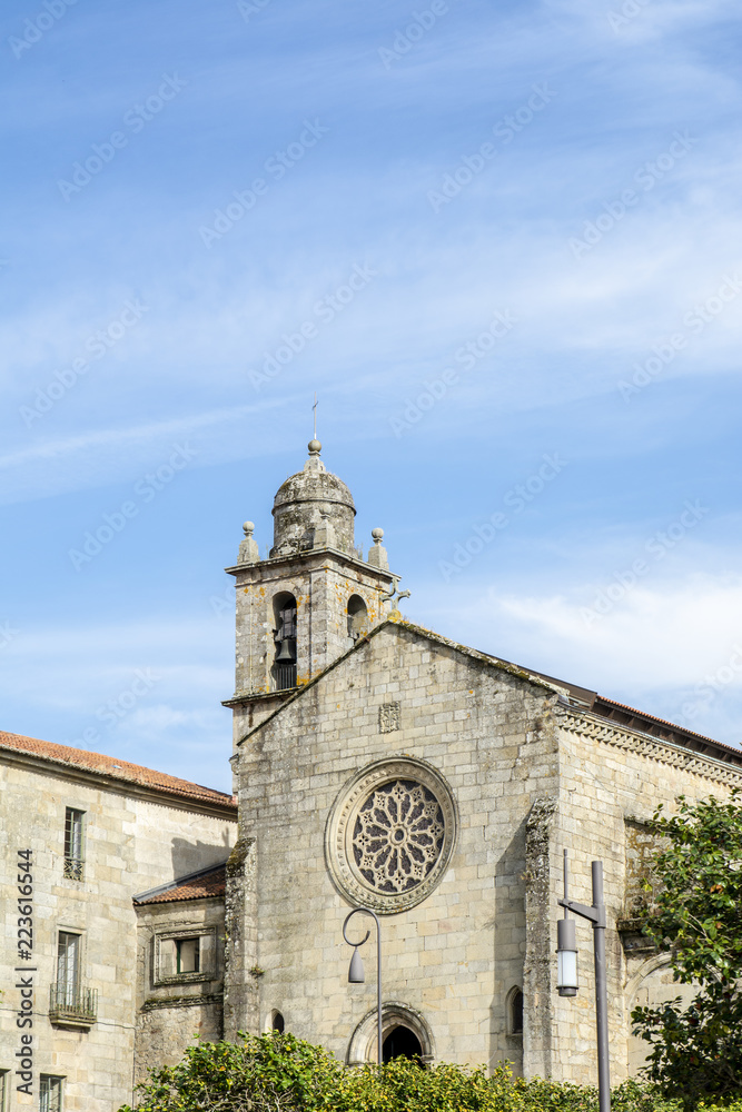 Fachada de la Iglesia de San Francisco en  Pontevedra Galicia