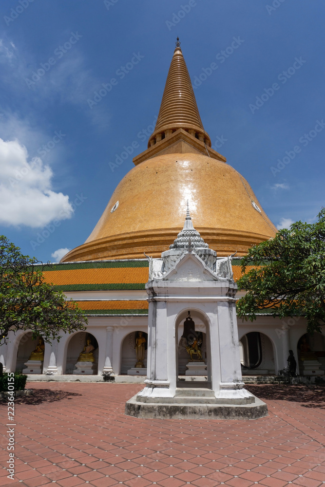 Big Old Pagoda Wat Phra Pathom Chedi  Buddhist Temple in near Bangkok, Thailand