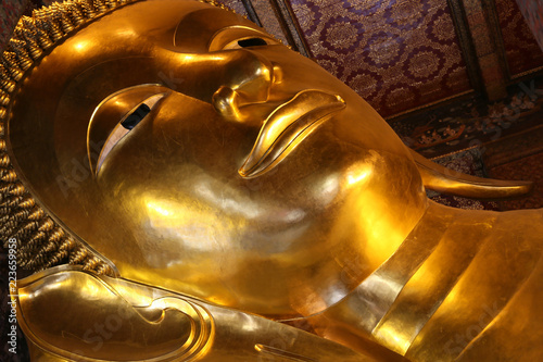 Reclining Buddha