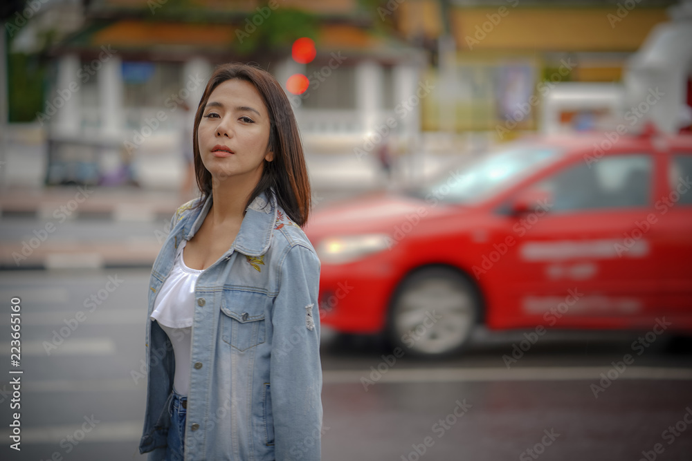 Young asian woman traveling to landmark in Bangkok Thailand.