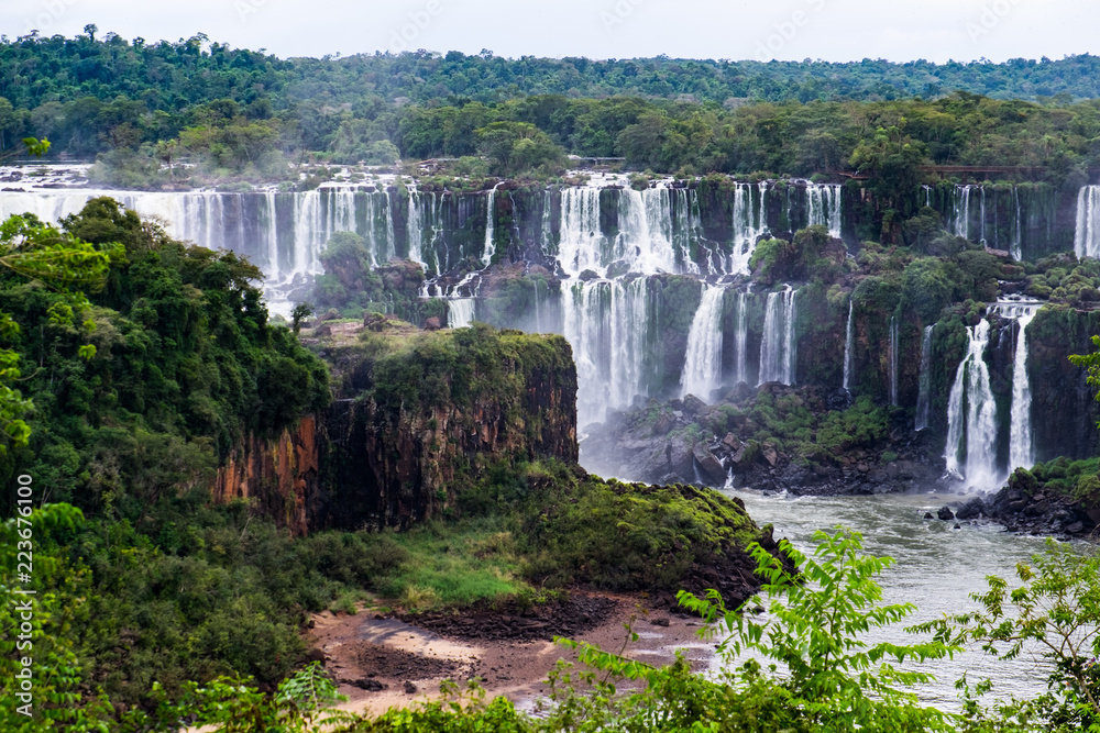 Fototapeta premium Iguazu Falls