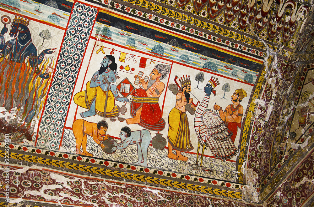 Obraz premium Mythological paintings on the ceiling of Raj Mahal. Orchha Palace Fort Complex. Orchha. Madhya Pradesh