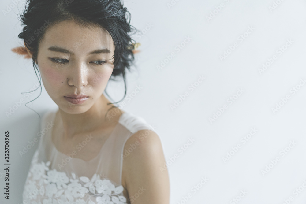 ウェディングドレスを着た花嫁 ウェディングドレスを着た花嫁