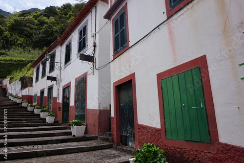 Ruelle typique de village à Madeire