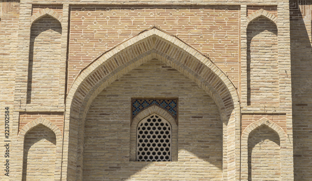 Obraz premium Bukhara old town,old beautiful madrasah in Uzbekistan