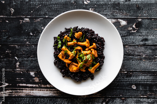 healthy seared girolles mushrooms with black rice
