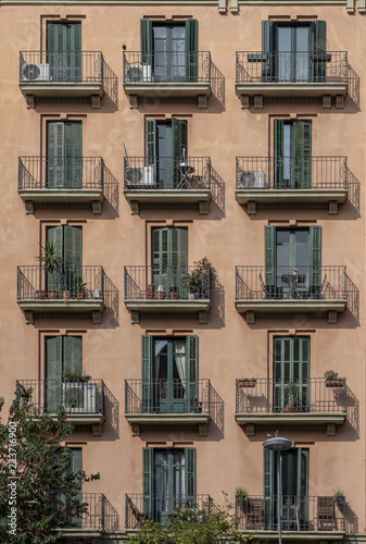 Canvas Print pattern facades balcony in barcelona
