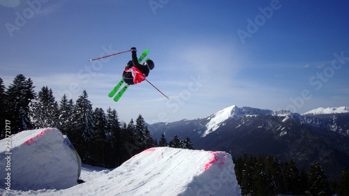 Fotografie sport de  glisse hiver - ski freestyle