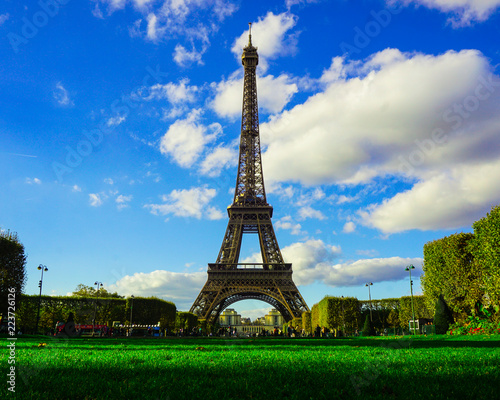 Eiffel tower on a summerday