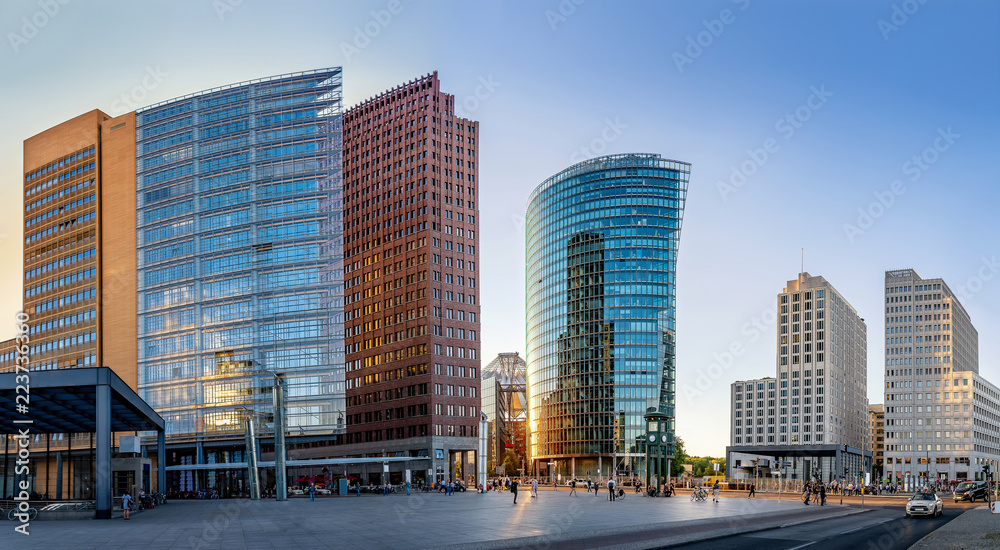 Obraz premium panoramiczny widok na Potsdamer Platz, Berlin