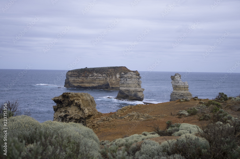 Falaise et rocher le long de la Great Ocean Road en Australie