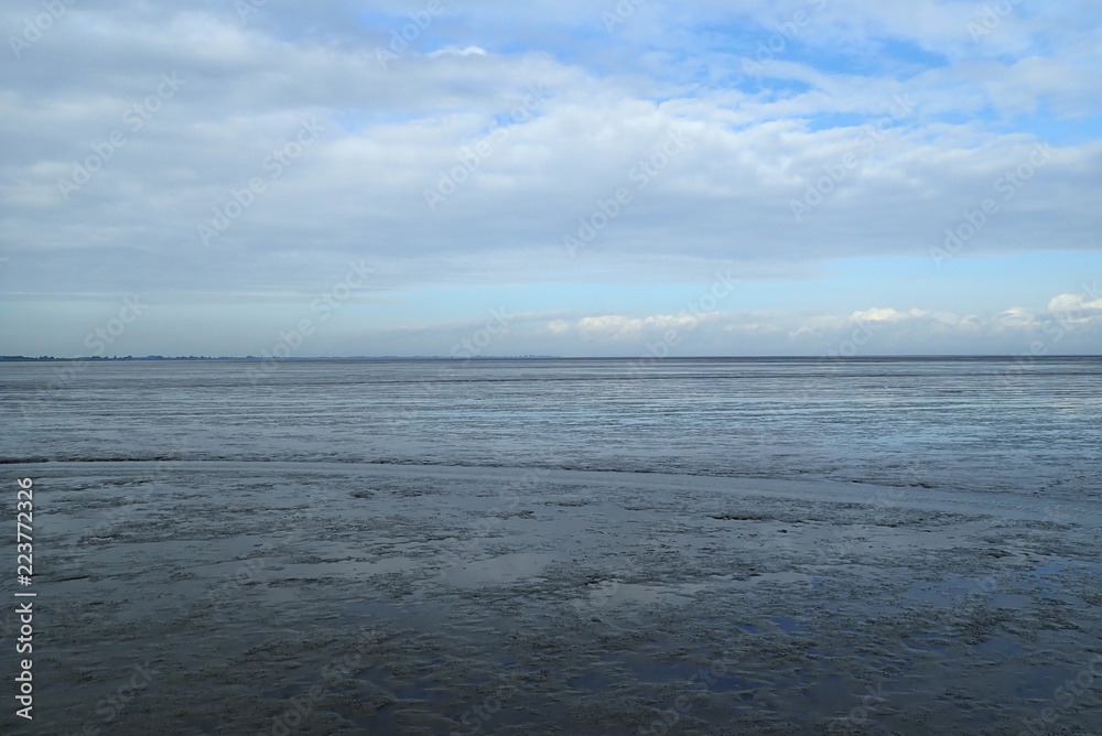 Priel im Wattenmeer der Außenweser bei Tettens