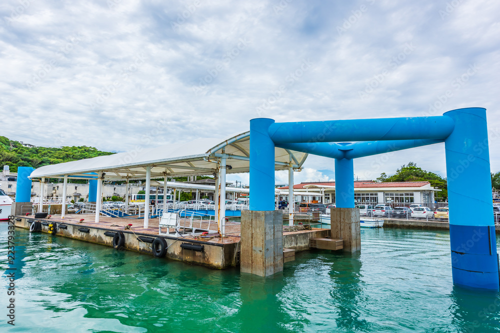 沖縄の渡久地港　Toguchi port