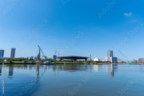 建設中のオリンピックアクアティクスセンター 都立辰巳の森海浜公園 © Hassyoudo