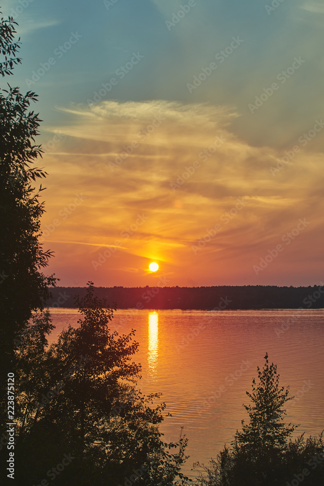 Волга в закате
