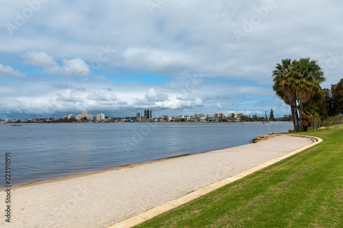 Shoreline of Swan River in Perth  Western Australia. Perth city