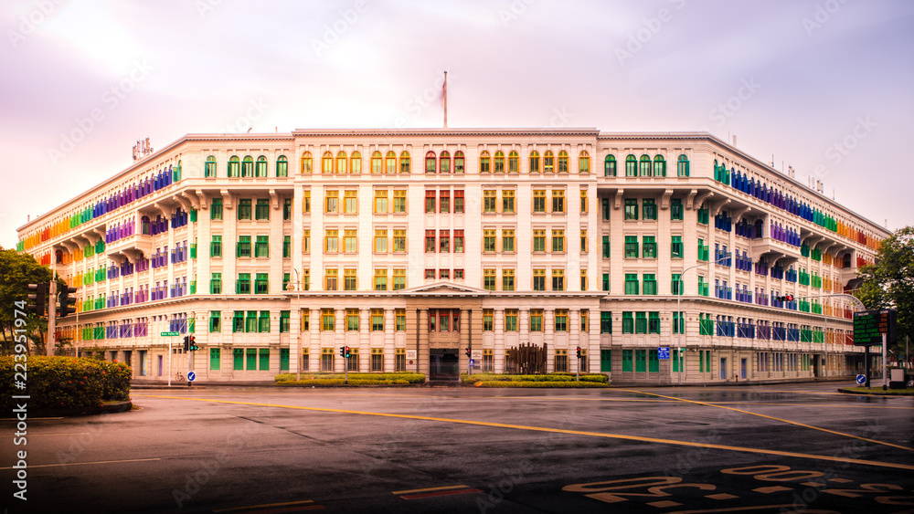 Fototapeta premium Colourful building