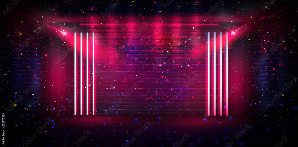 Obraz premium Empty brick wall background, night view, neon light, rays. Celebratory background.