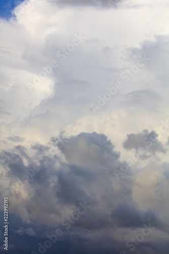 Fototapeta Naklejka Na Ścianę i Meble -  Beautiful clouds in the sky as a background