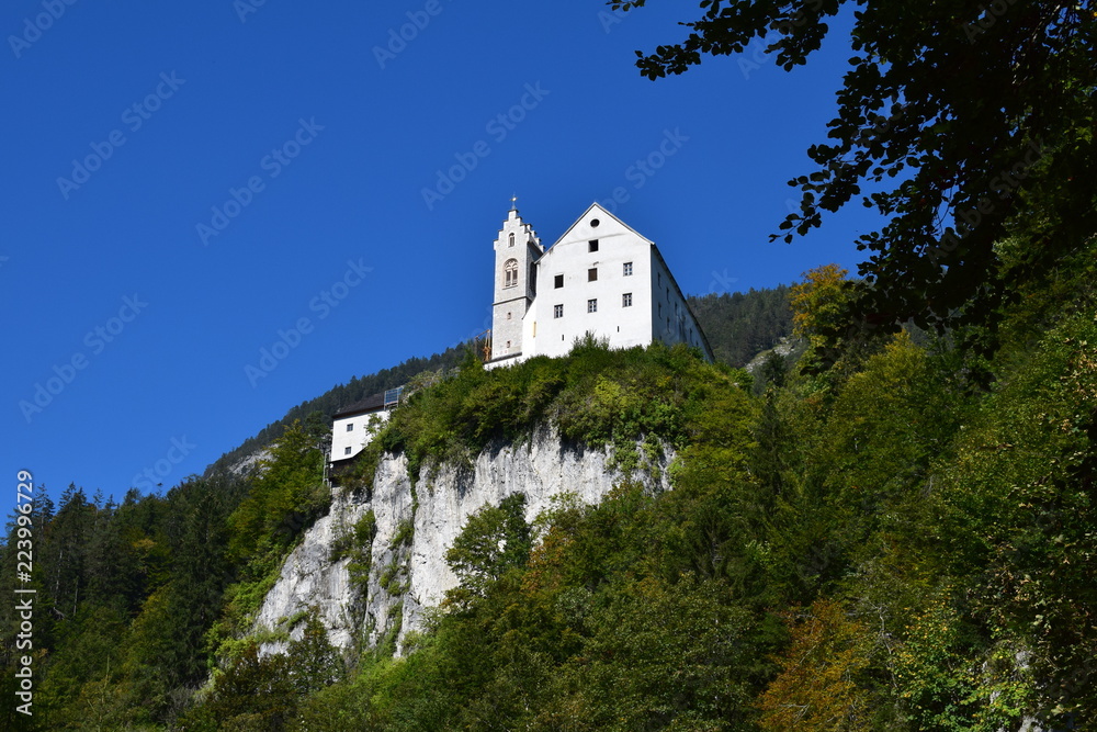 Kloster St. Georgenberg in Tirol