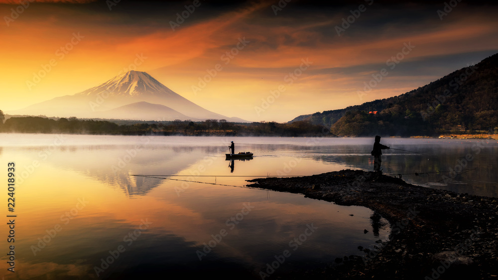Silhouette Lake shoji with Fujisan at dawn