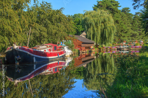 Foto Malestroit, Bretagne, près de l'écluse, canal de Nantes à Brest