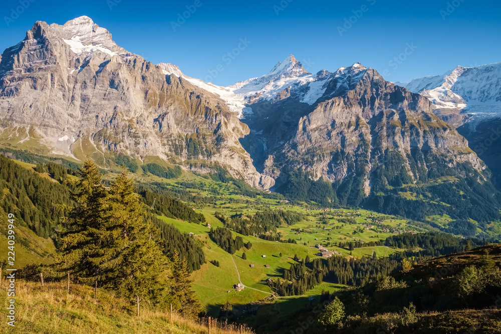 Obraz premium Sun is setting during the famous hiking trail from First to Grindelwald (Bernese Alps, Switzerland). You can have great views on Eiger, Monch and Jungfrau and the Bachalpsee along the way.