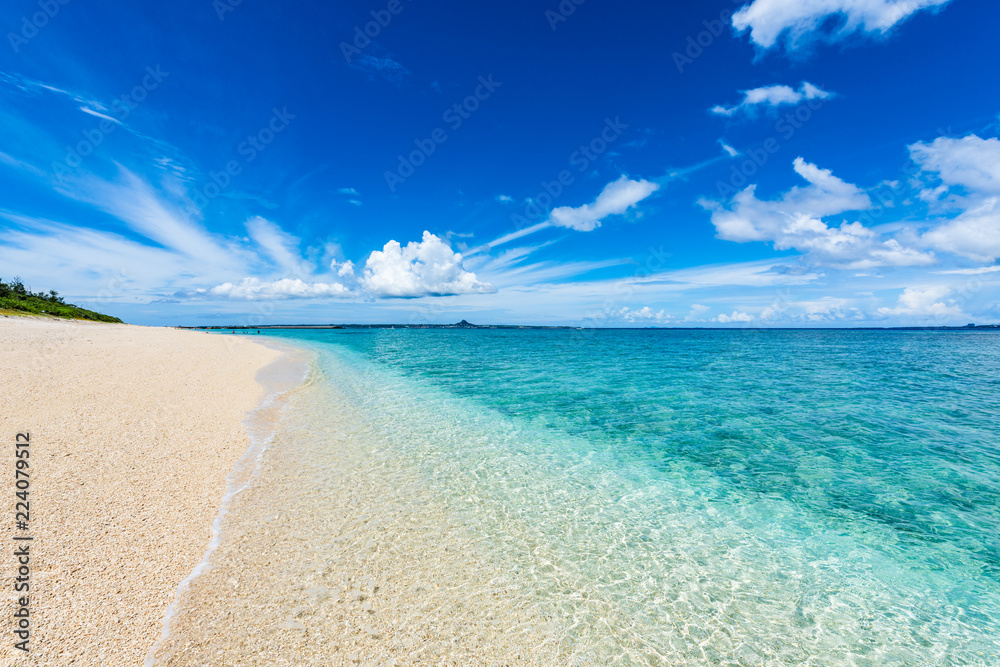 沖縄　水納島の海 Minnajima Island, okinawa, japan