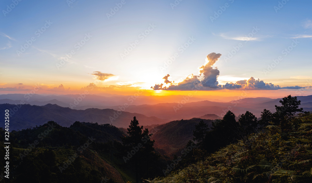 Fototapeta premium Sunset Orange sunset View On the Moutains Before winter in South Asia