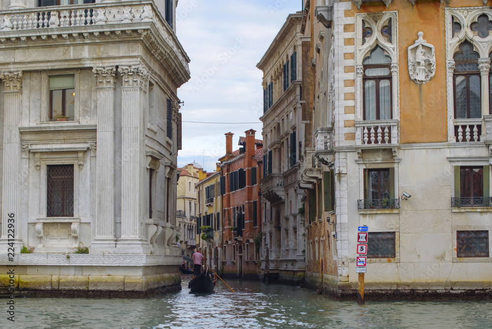 walk along the canals of Venice