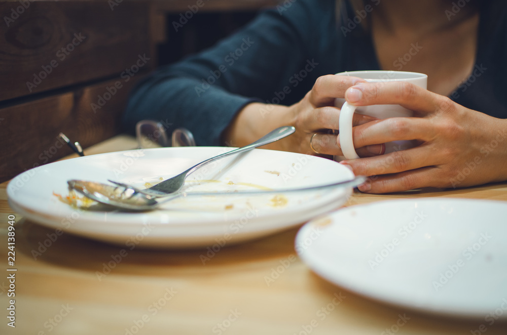 girl at breakfast in a cafe