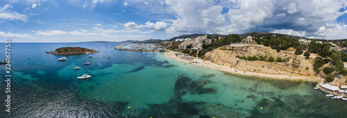 Luftaufnahme, Luxusyachthafen Puerto Portals, Strand Platja de s' Oratori und Illa d'en Sales, Portals Nous, Region Palma de Mallorca, Mallorca, Balearen, Spanien