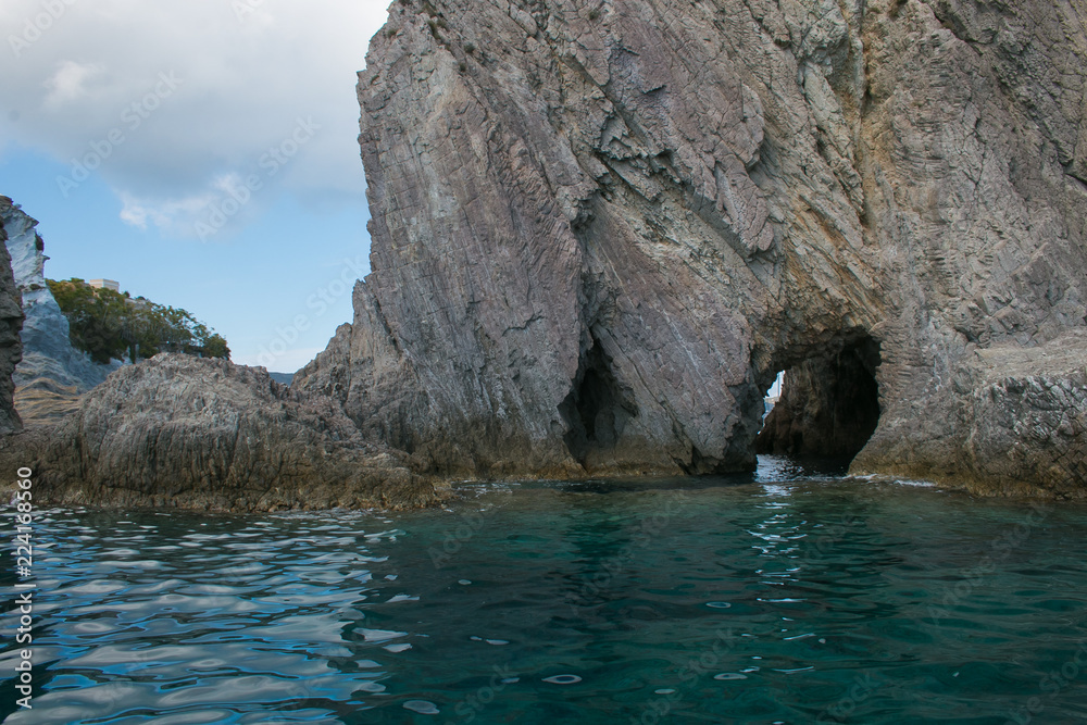 Grotta nel mare nell'Isola di Ponza, Lazio