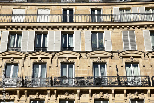 Immeuble haussmannien à Paris, France