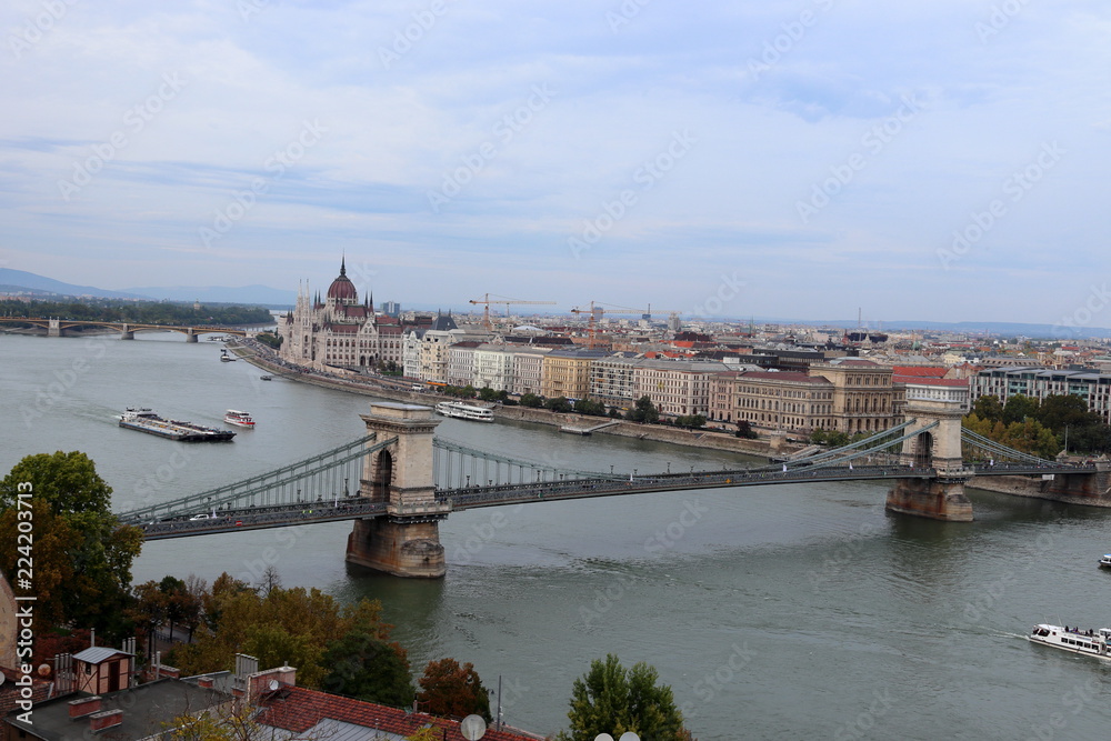 Budapest from above, Chain bridge