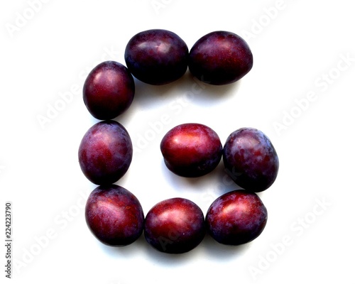 G from plums