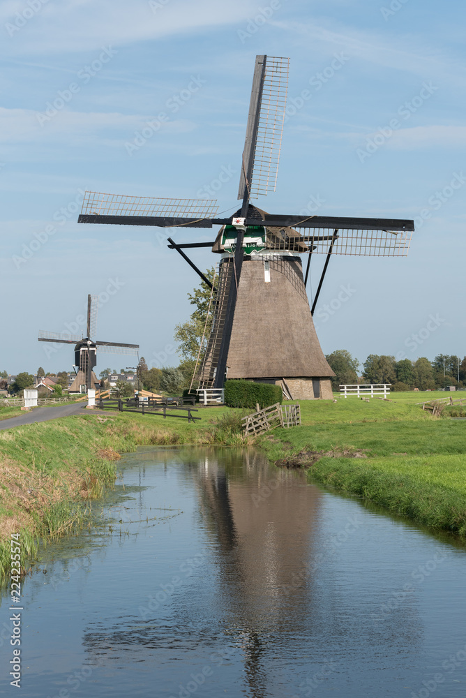 Achtekant Windmill in Streefkerk
