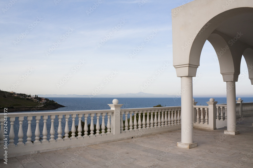 Φωτογραφία Balcony of an Orthodox church over the Aegean Sea near Athens, Greece
