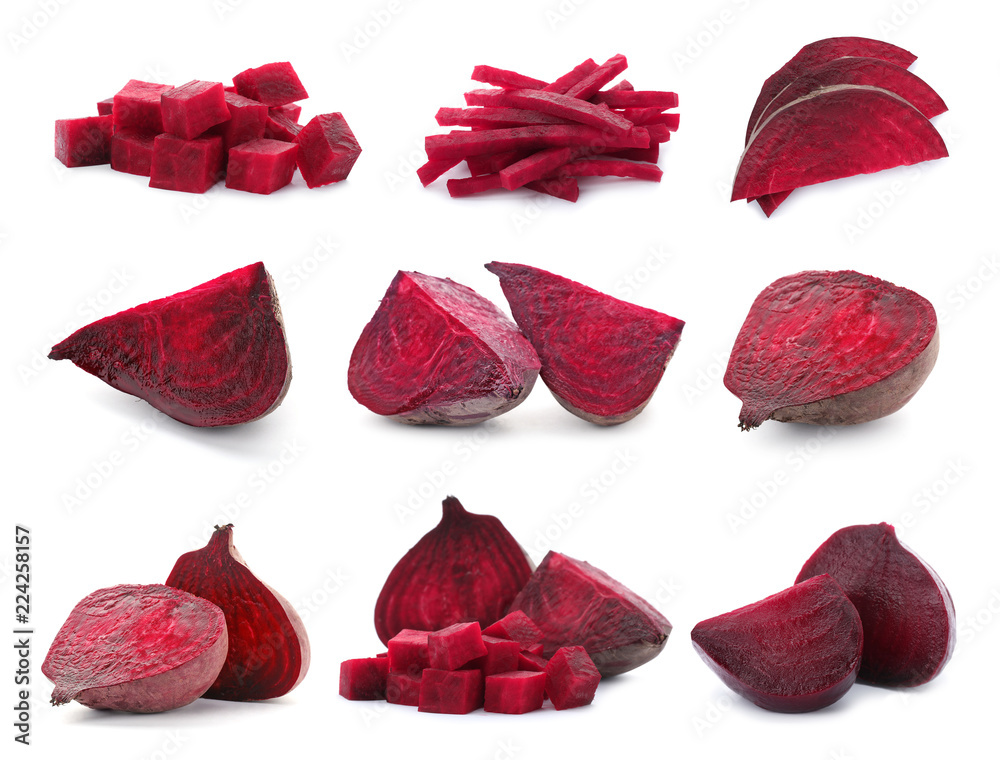 Fototapeta premium Set with cut fresh beets on white background