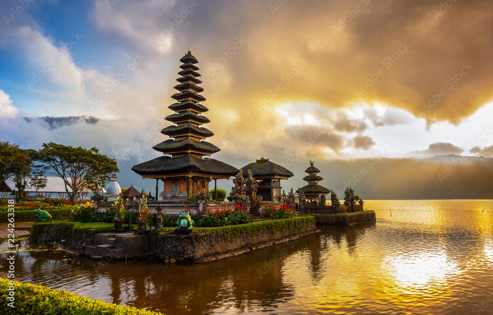 Pura Ulun Danu Bratan Temple, Hindu temple on Bratan lake, Bali, Indonesia