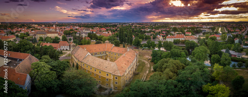 Fényképezés Stunning sunset with purple red blue orange and yellow colors over Mosonmagyarov