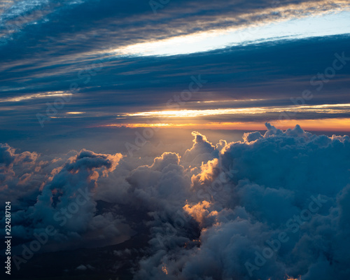 山頂からの朝焼け © Yoshihito Kagami