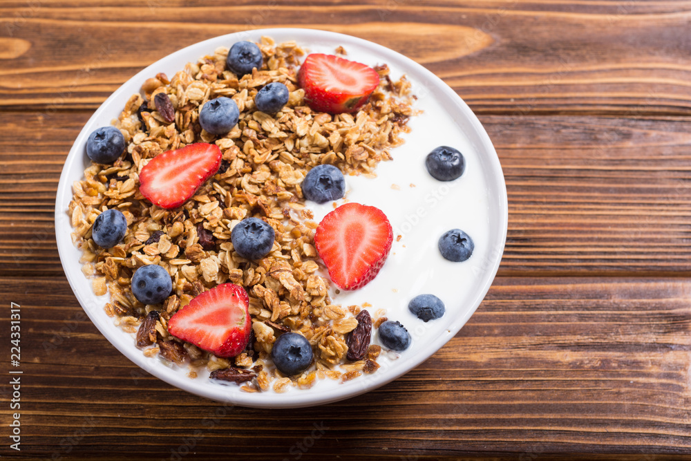 Chia yogurt with granola Chia yogurt with granola