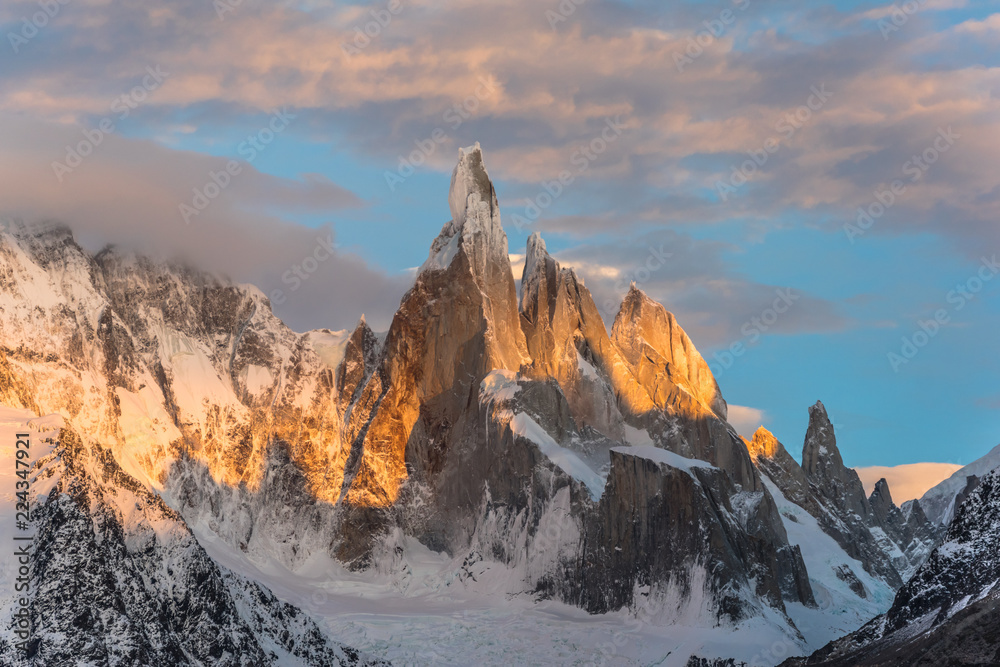 Sunrise at Cerro Torre, Chile, Patagonia, Southamerica - obrazy, fototapety, plakaty 
