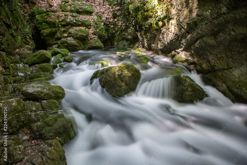 Obraz premium Fuentes del Adou