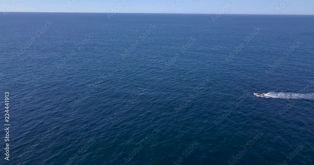 Mexico Fast Move Over Speedboat in Pacific Ocean Mexico Fast Move Over Speedboat in Pacific Ocean